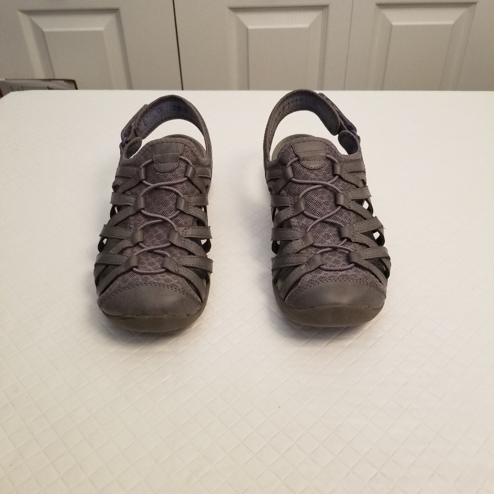 Baretraps Womens Sandal Size 9M Gray Gladiator Fabric Frenzie Slingback